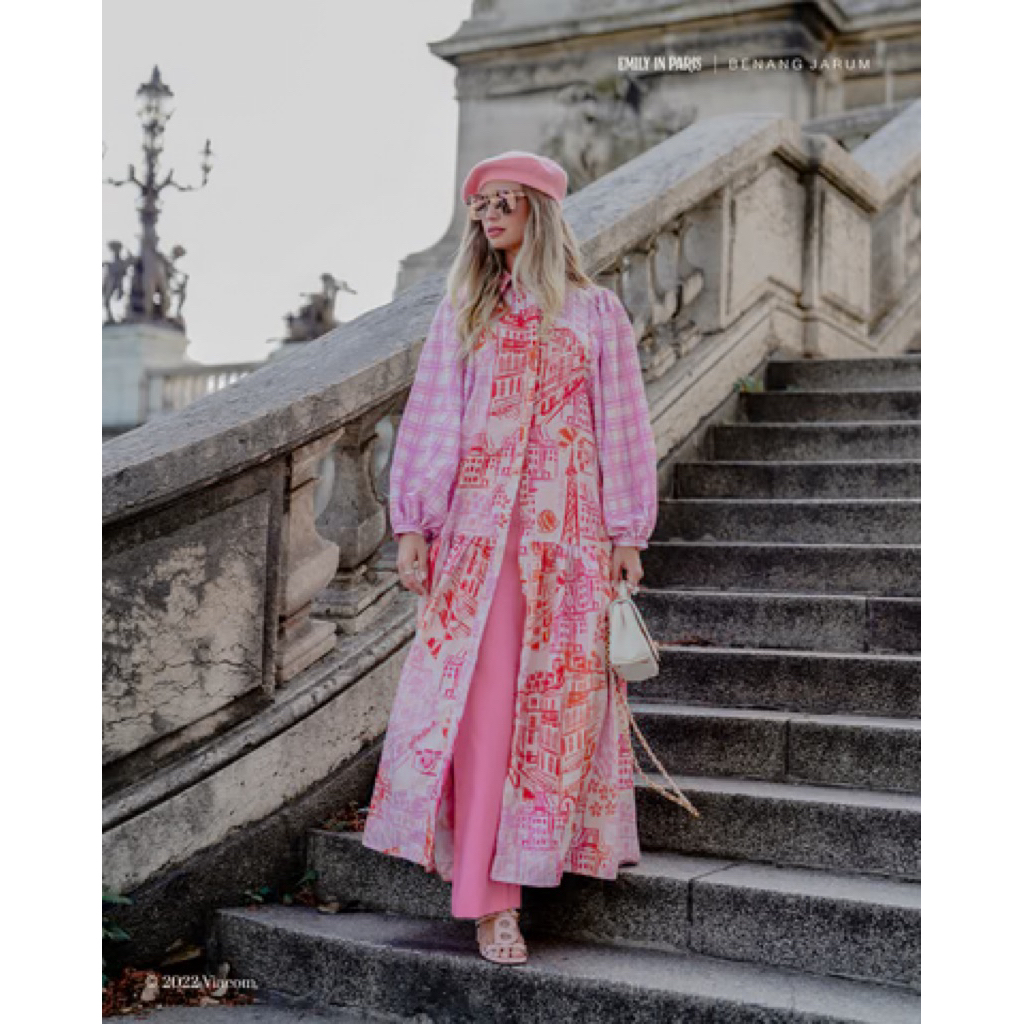 benang jarum dress emily in paris