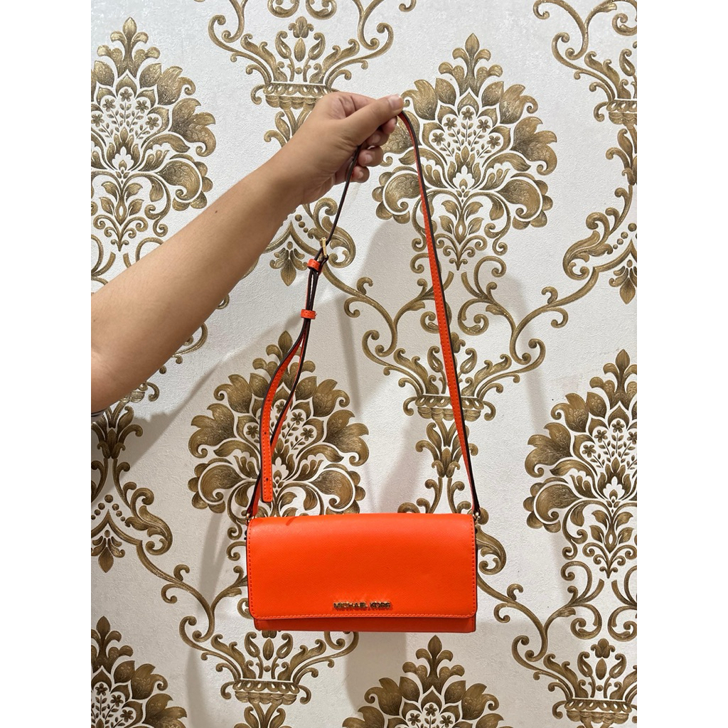 tas michael kors bag michael kors sling bag cross body preloved