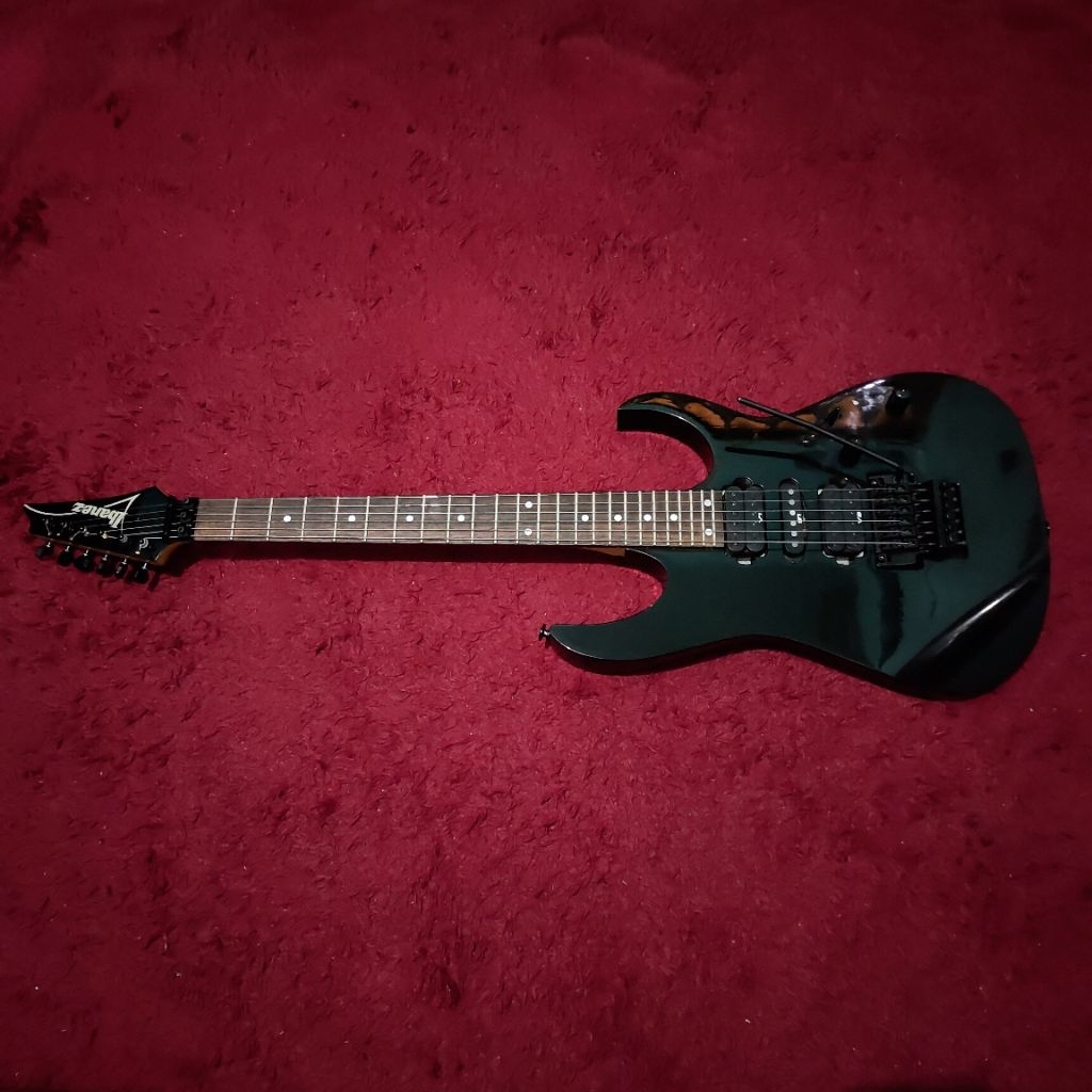 Gitar Ibanez RG 570 BK