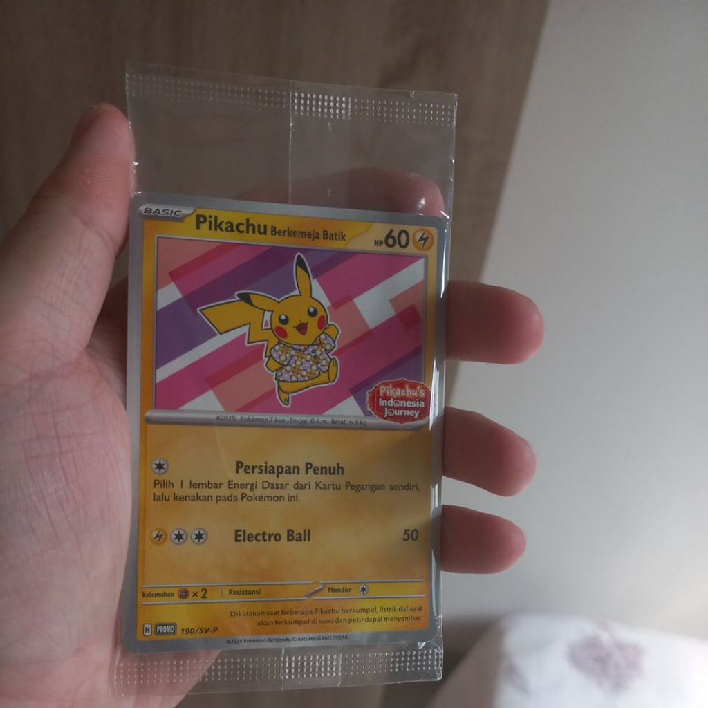 Pokemon Pikachu Berkemeja Batik Kartu Promo