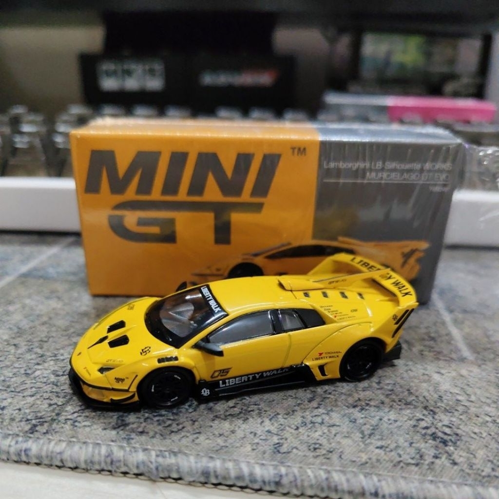 MINI GT #1135 LBWK LAMBORGHINI MURCIELAGO GT EVO YELLOW