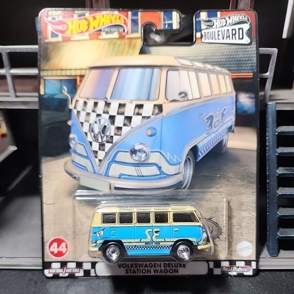 Hot Wheels Volkswagen Deluxe Station Wagon (VW)