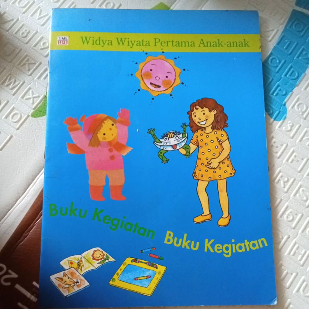 WIDYA WIYATA PERTAMA ANAK-ANAK BUKU KEGIATAN
