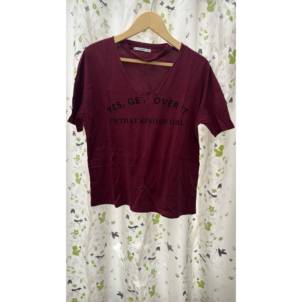 Preloved Kaos Pull and Bear