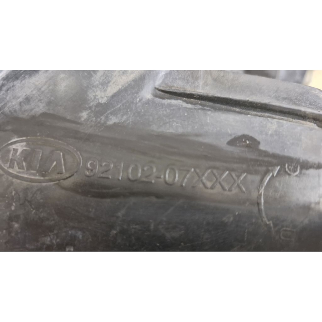 headlamp kanan Kia Picanto Cosmo 2008