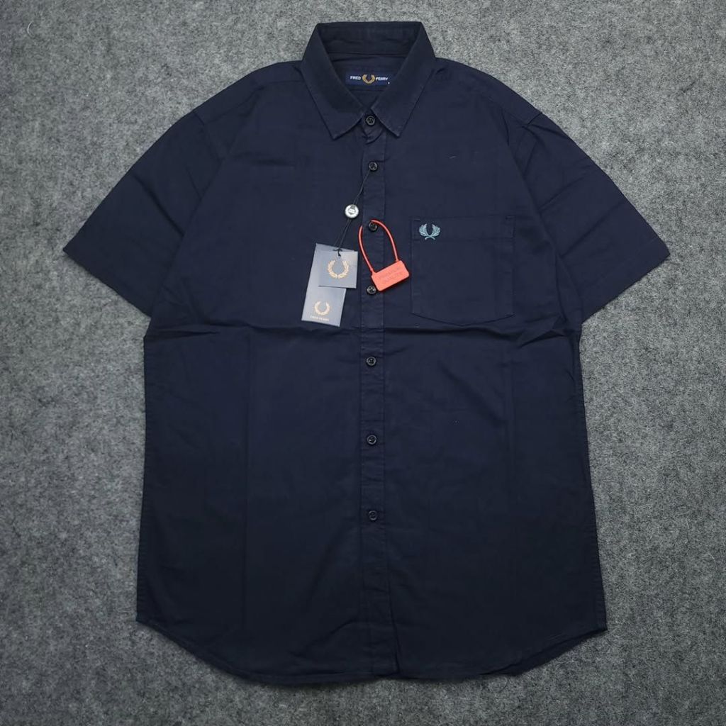Kemeja Pendek Polos Pria Warna Navy Fred Perry FPN0004