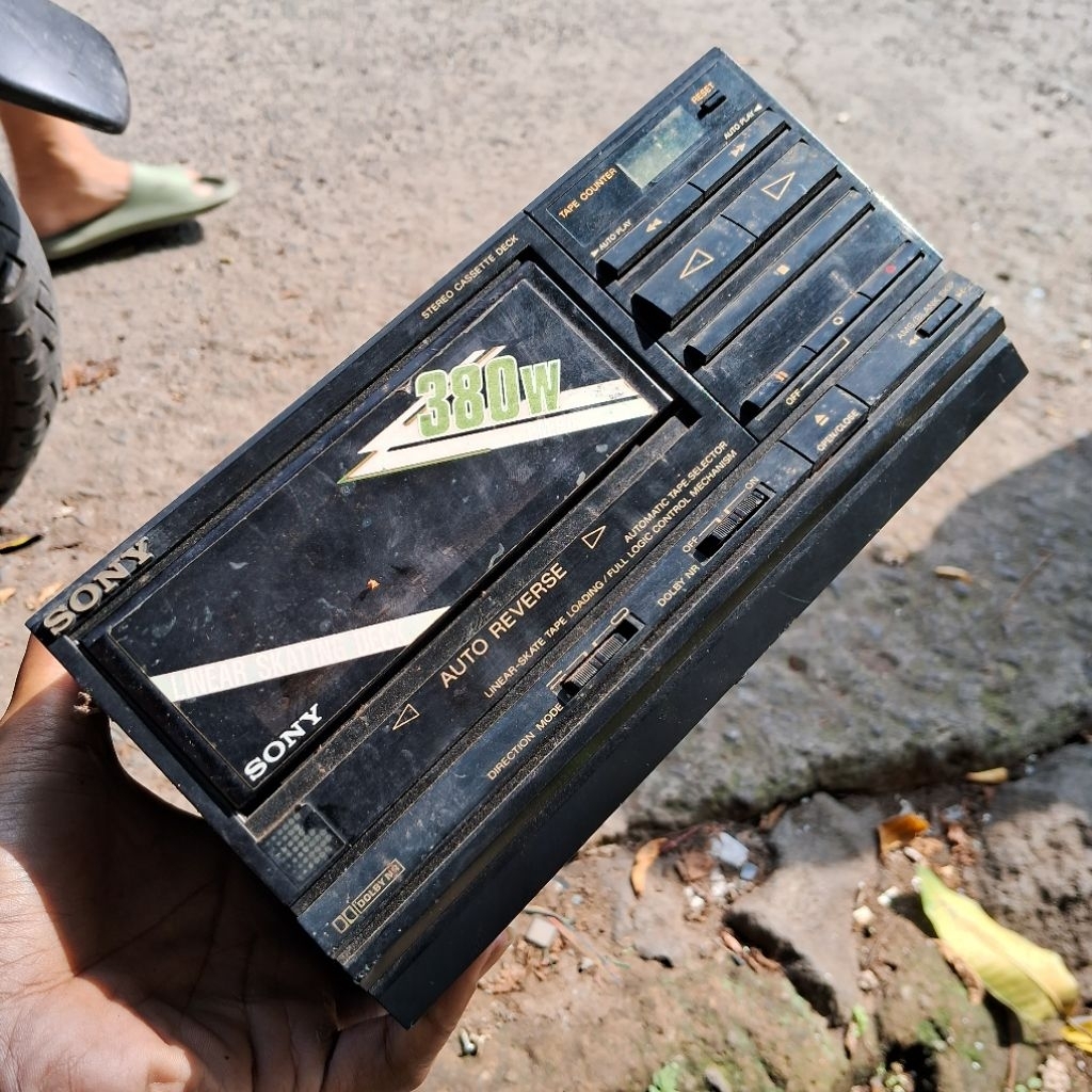 tape pemutar kaset sony jadul