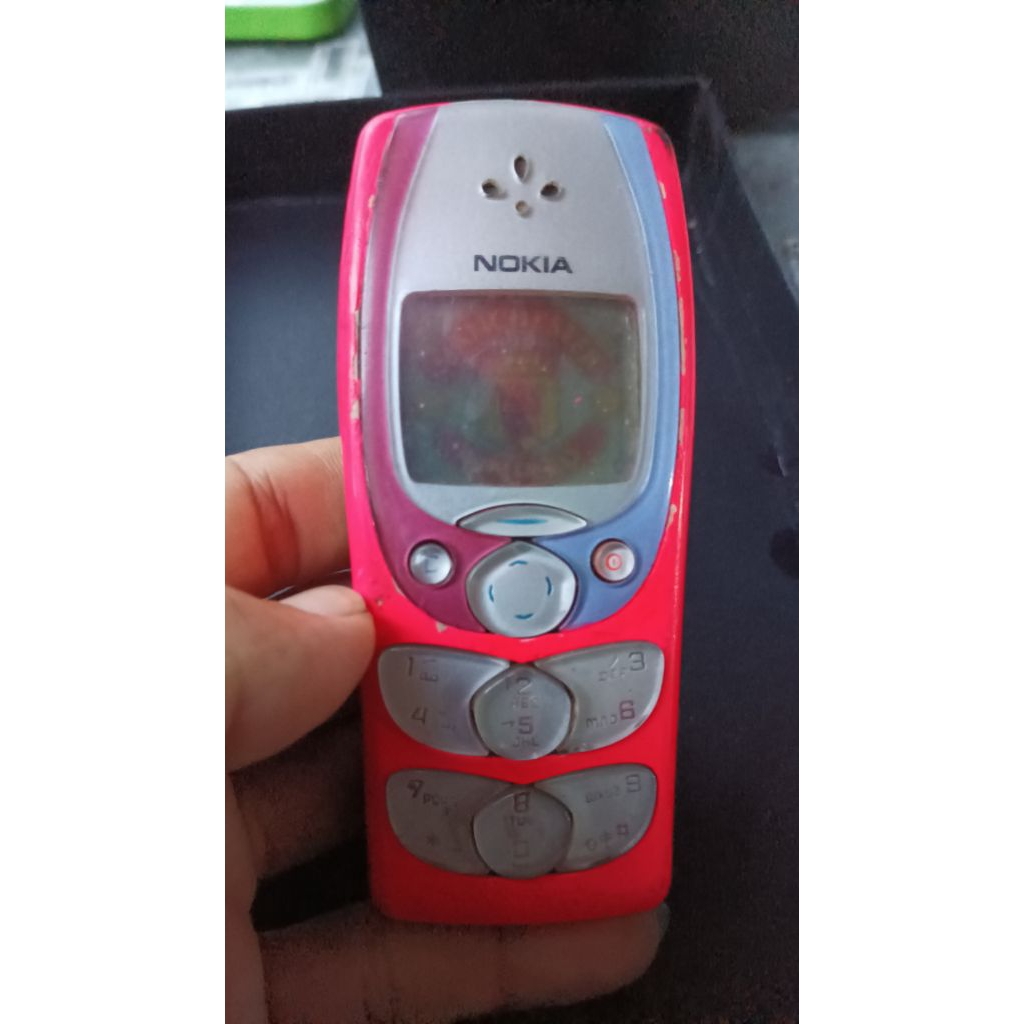 Hp jadul Nokia type N2300 normal