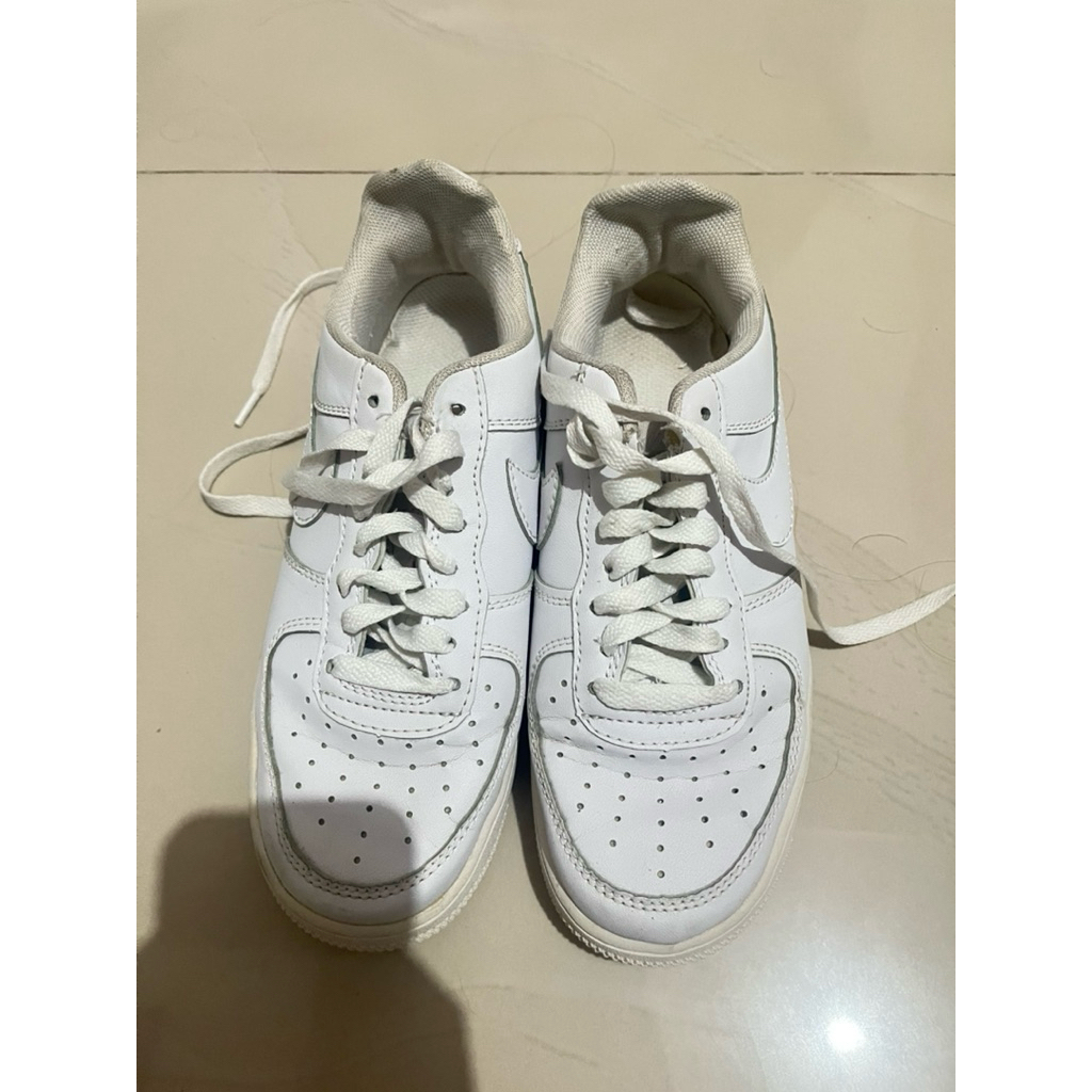 NIKE AIR FORCE 1 White