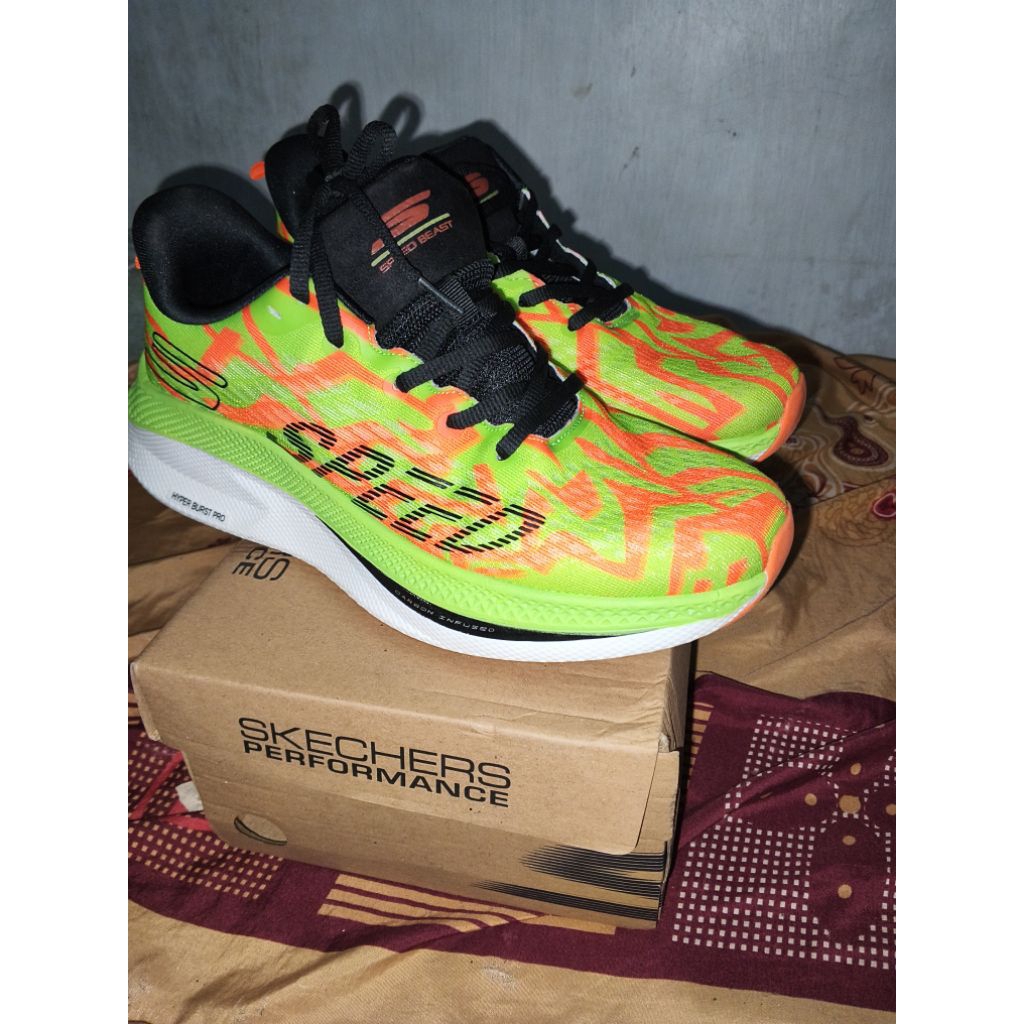 SKECHERS PERFORMANCE UK 41