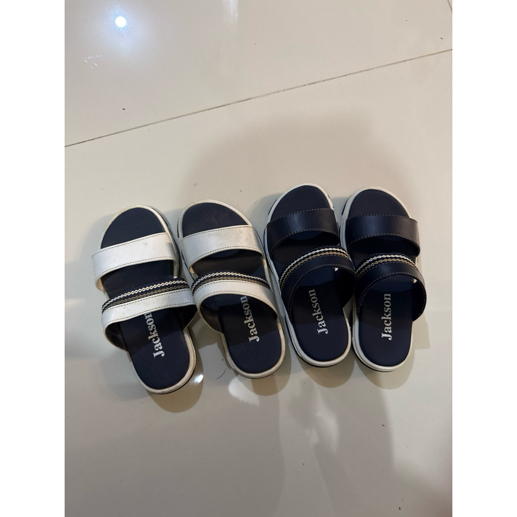 Preloved sandal anak Jackson