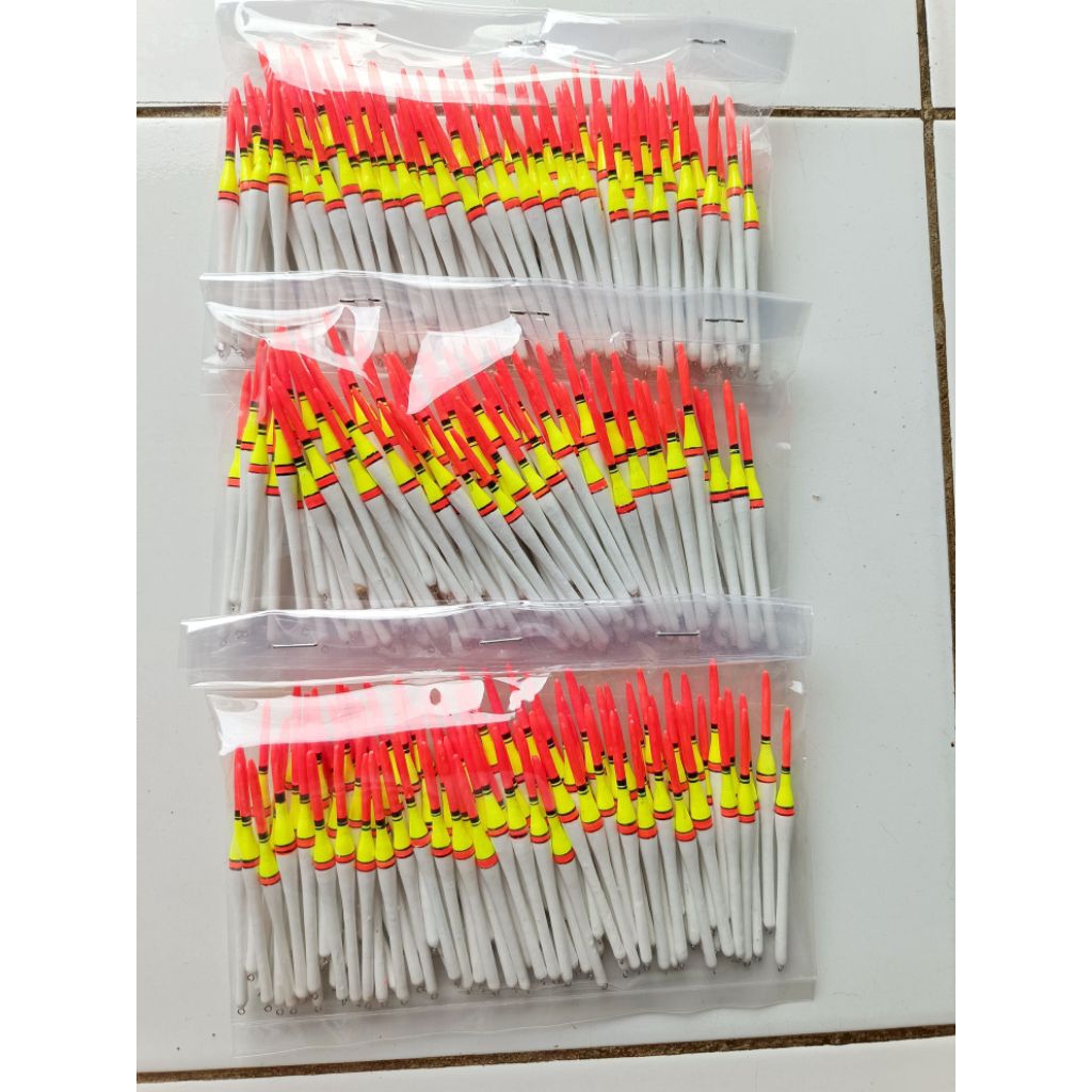 pelampung kumbul kambangan pancing samurai ramping kurus slim sensitif unik  1 pak isi 100 pcs