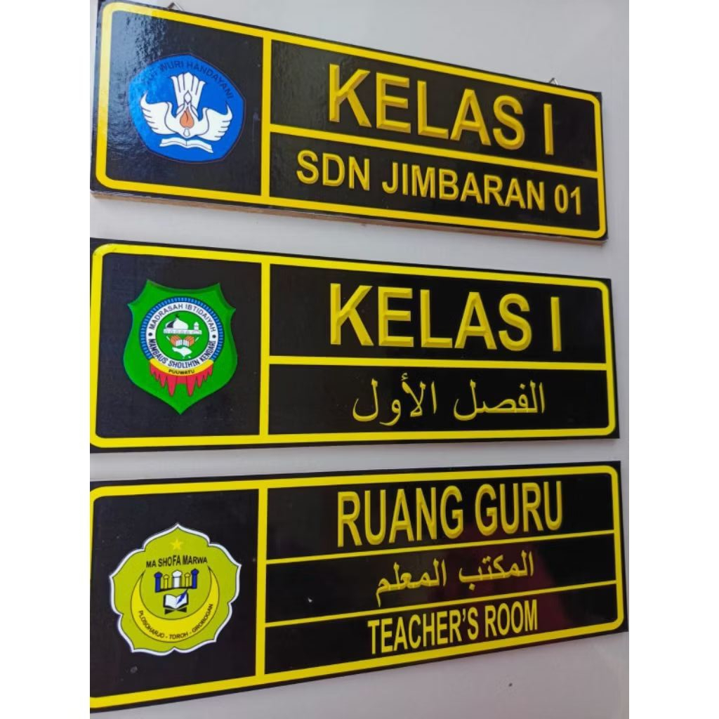 papan nama custom plang kelas, kantor, sekolah gantung bolak-balik 30x10 cm 1-2 hari