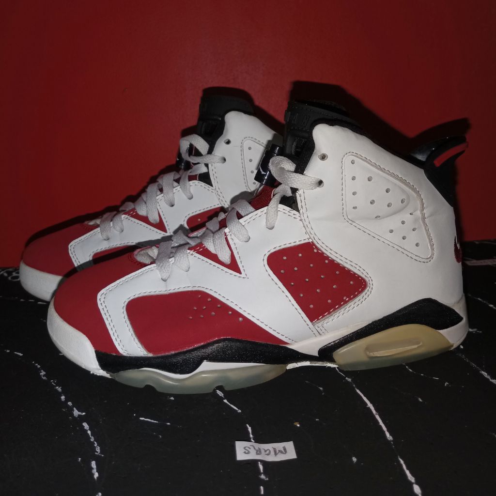 nike air jordan 6 size 37