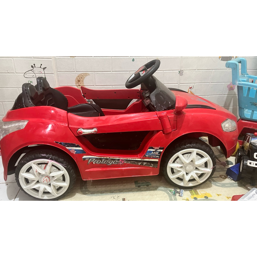 Preloved mobil aki