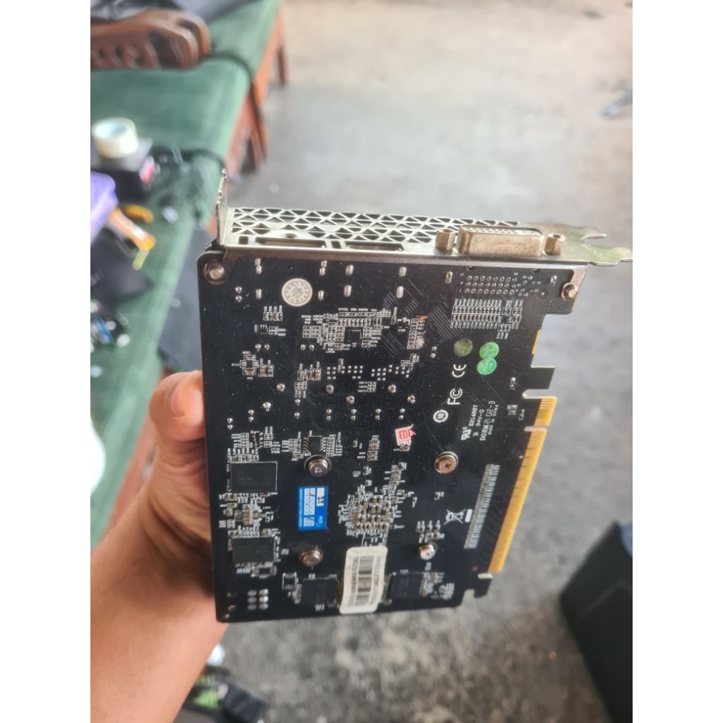 VGA RUSAK GTX 1050TI 4GB DDR5 VURION MATOT