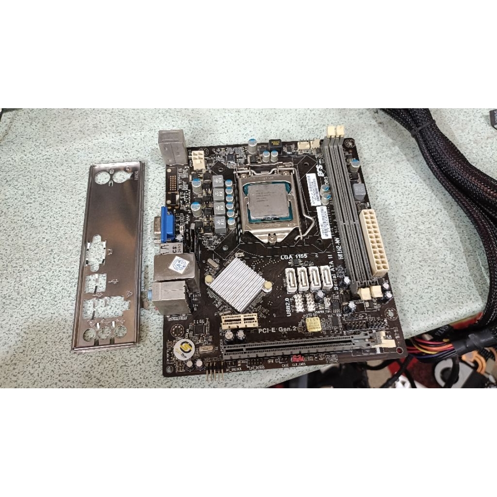 MOBTHERBOAD H61 ECS