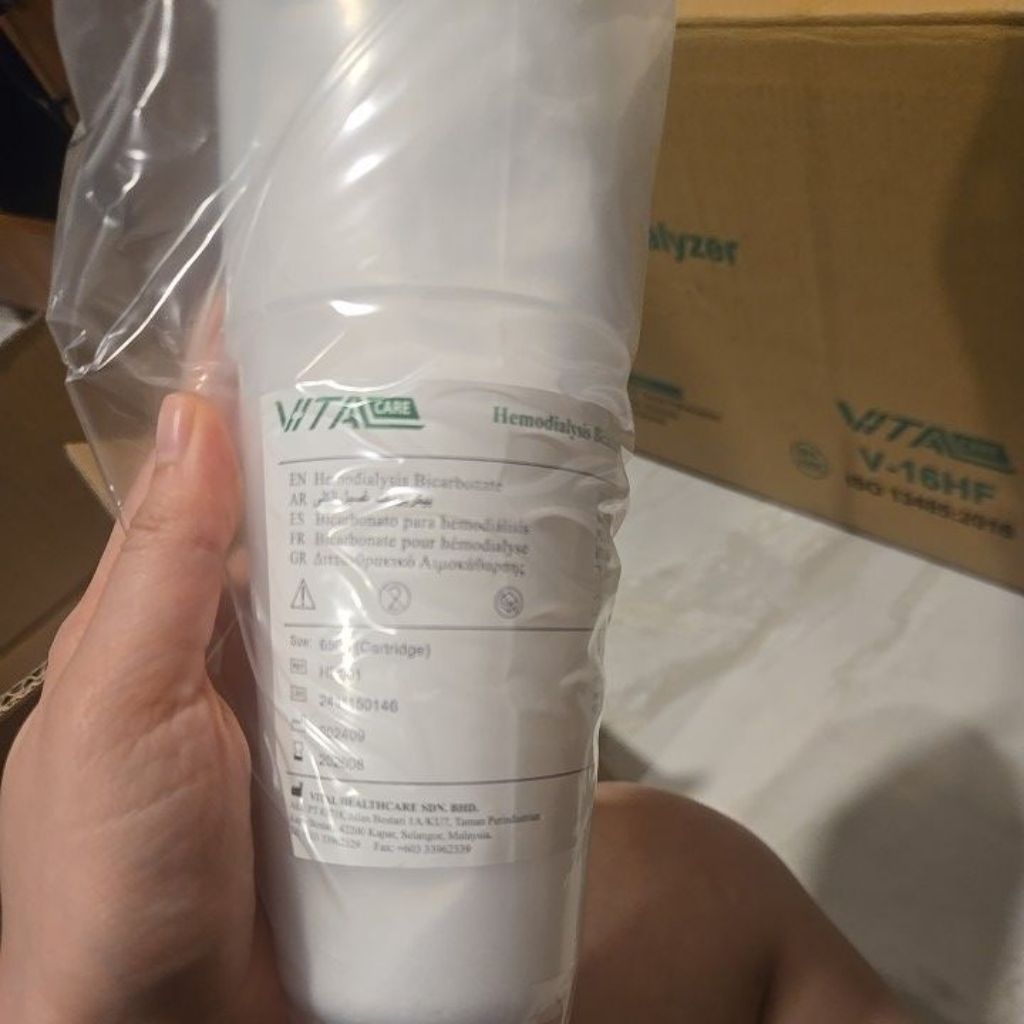 hemodialysis bicarbonate