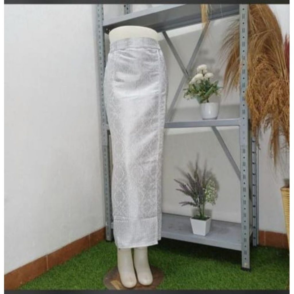 ROK SONGKET SPAN JADI PINGGANG KARET/ROK KEBAYA BELAH ROK SONGKET SILVER PUTIH/ROK WISUDA MODERN