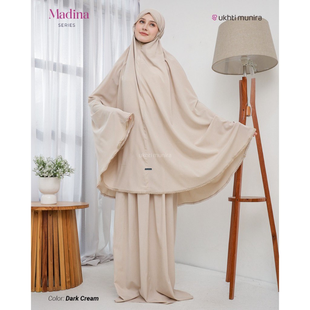 MADINA MUKENA UKHTI MUNIRA