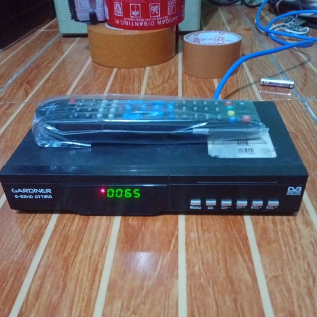 K-VISION GARDINER G-88HD OTTIMO