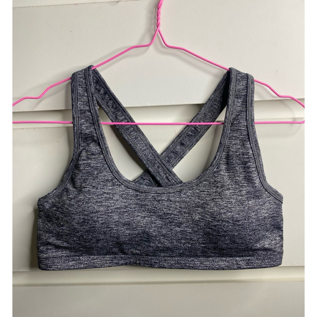 Preloved Baju Crop Top Tali Cup Busa