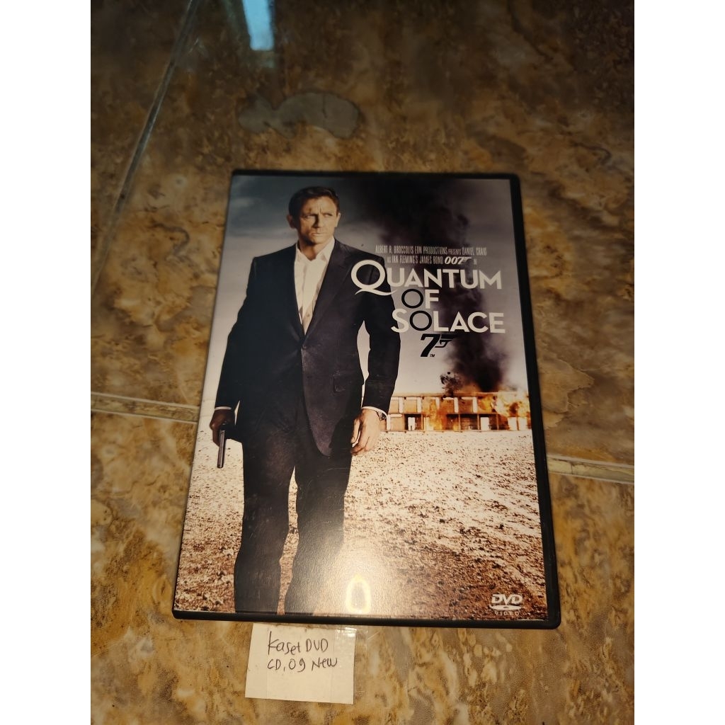 Kaset DVD Quantum of Solace 7