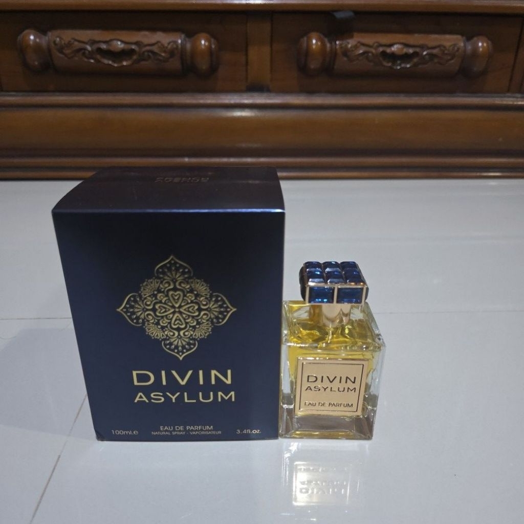 PL Divin Asylum