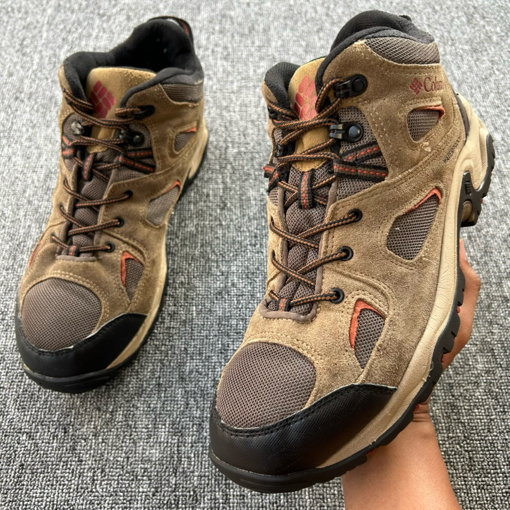 Sepatu COLUMBIA YM5347 - 245 Men’s Hiking Boot Size 44.5 Panjang Insole 29.5 cm