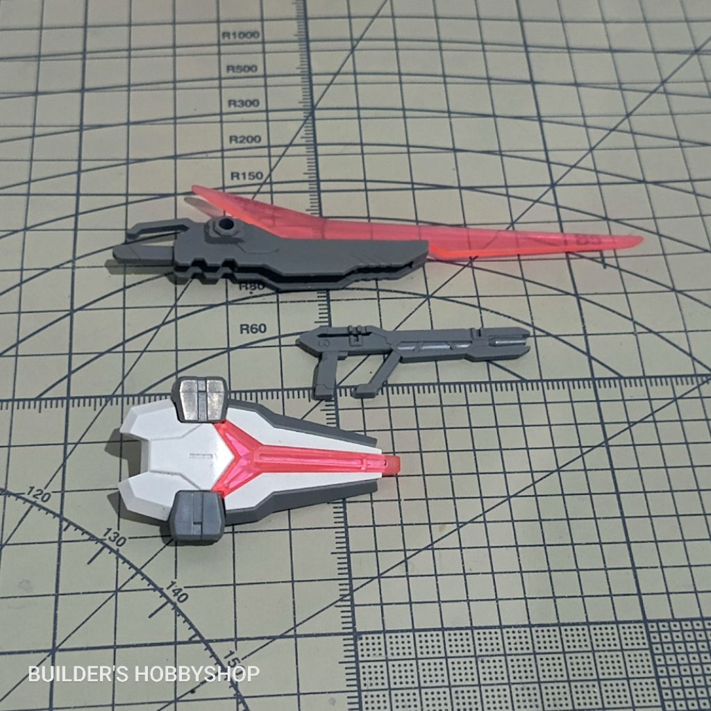 BANDAI EG 1/144 GUNPLA GUNDAM BUILD STRIKE EXCEED GALAXY PART PARTS WEAPON SET BEAM RIFFLE & SHIELD 