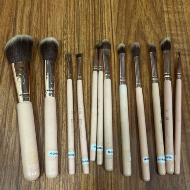 Preloved BH Cosmetics Brush Set