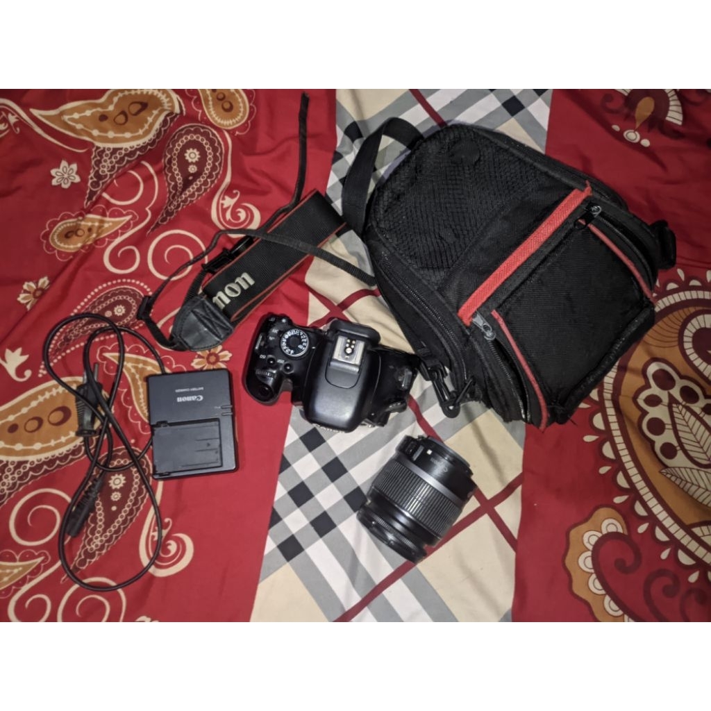 CANON EOS 600D