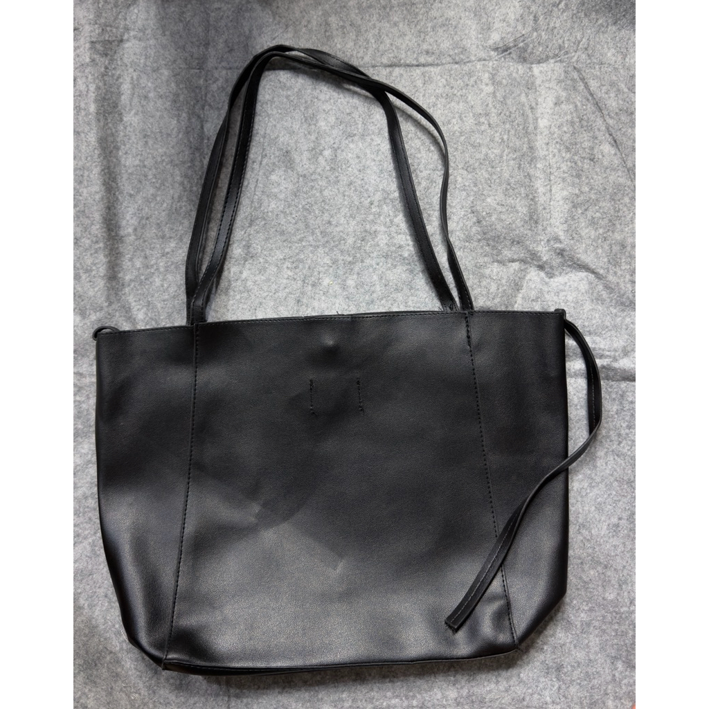 tas tote bag hitam kulit zara