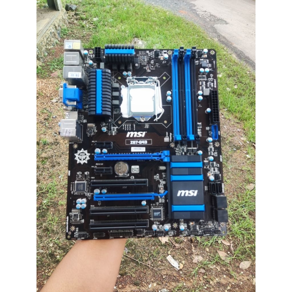 Mobo Z87 G43 MSI socket LGA 1150.