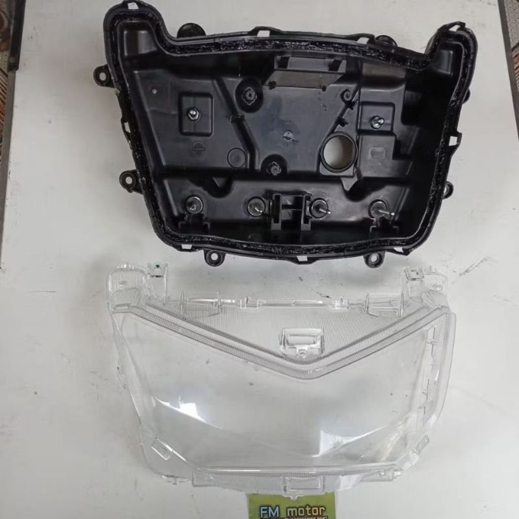KOSONGAN REFLEKTOR LAMPU DEPAN YAMAHA NEW NMAX MIKA PLUS HOUSING BATOK ORIGINAL YGP