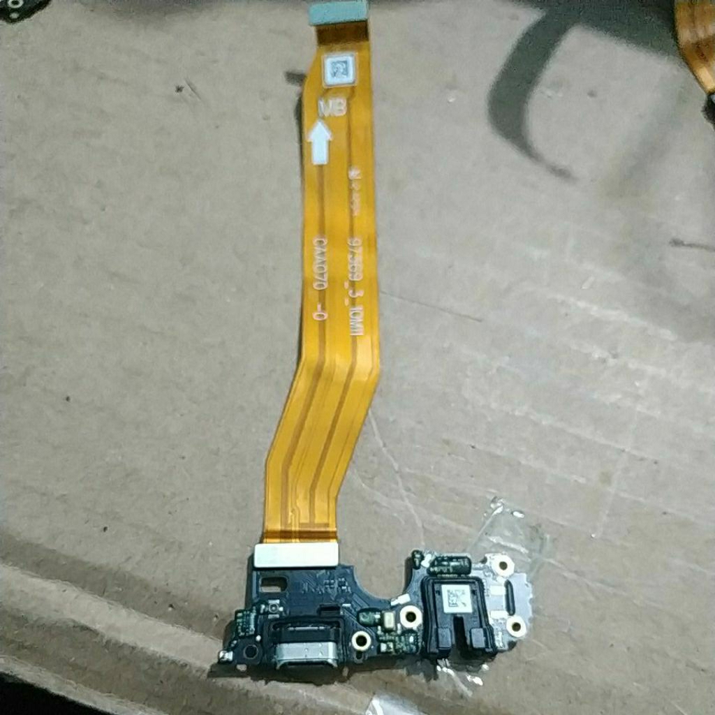 Fleksibel board cas bekas Oppo A16