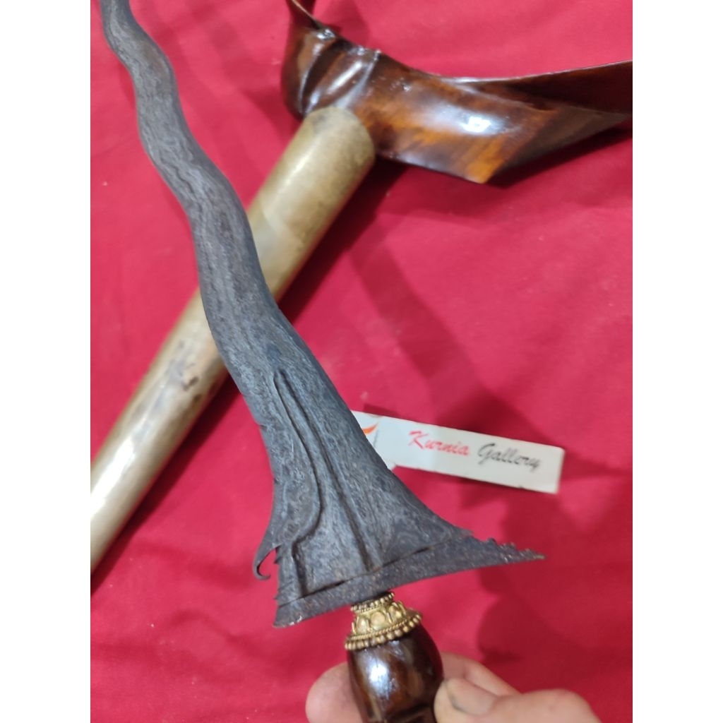 Keris Sabuk Inten Tangguh Pajajaran sangat tua