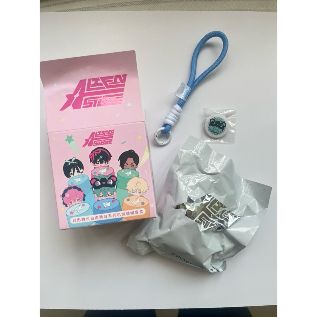 Official merch clickers alien stage Till