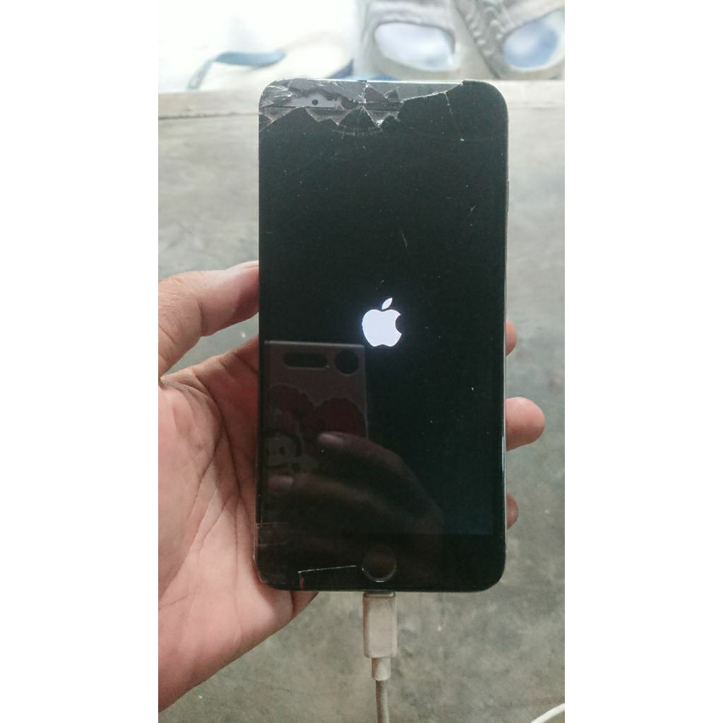 iphone 6 plus/hp second minus