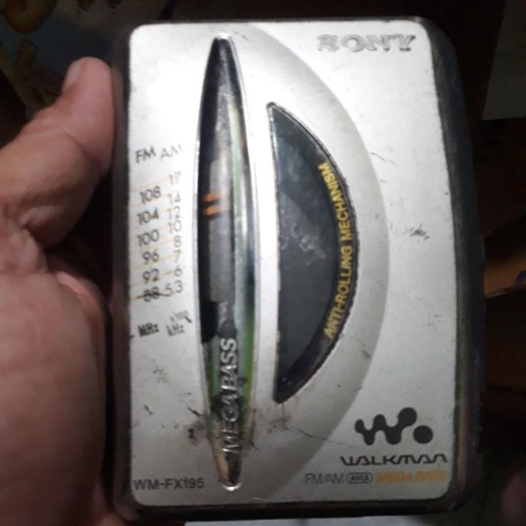 Walkman Sony WM FX195