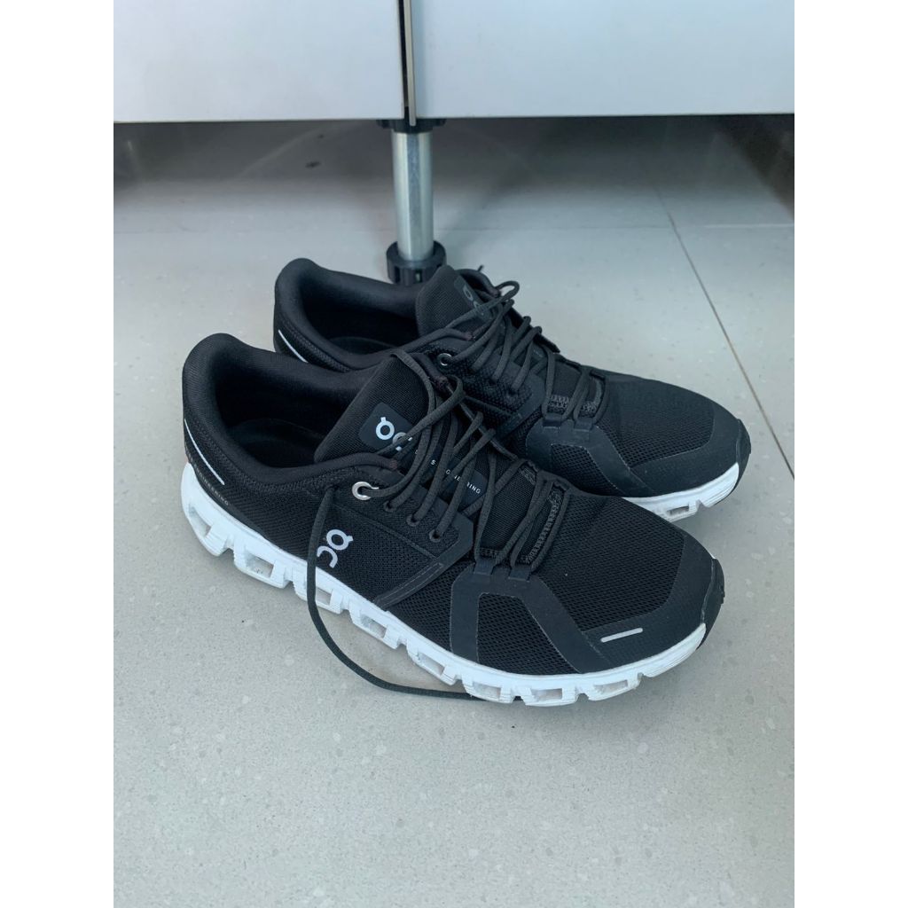On Cloud 6 Sneakers