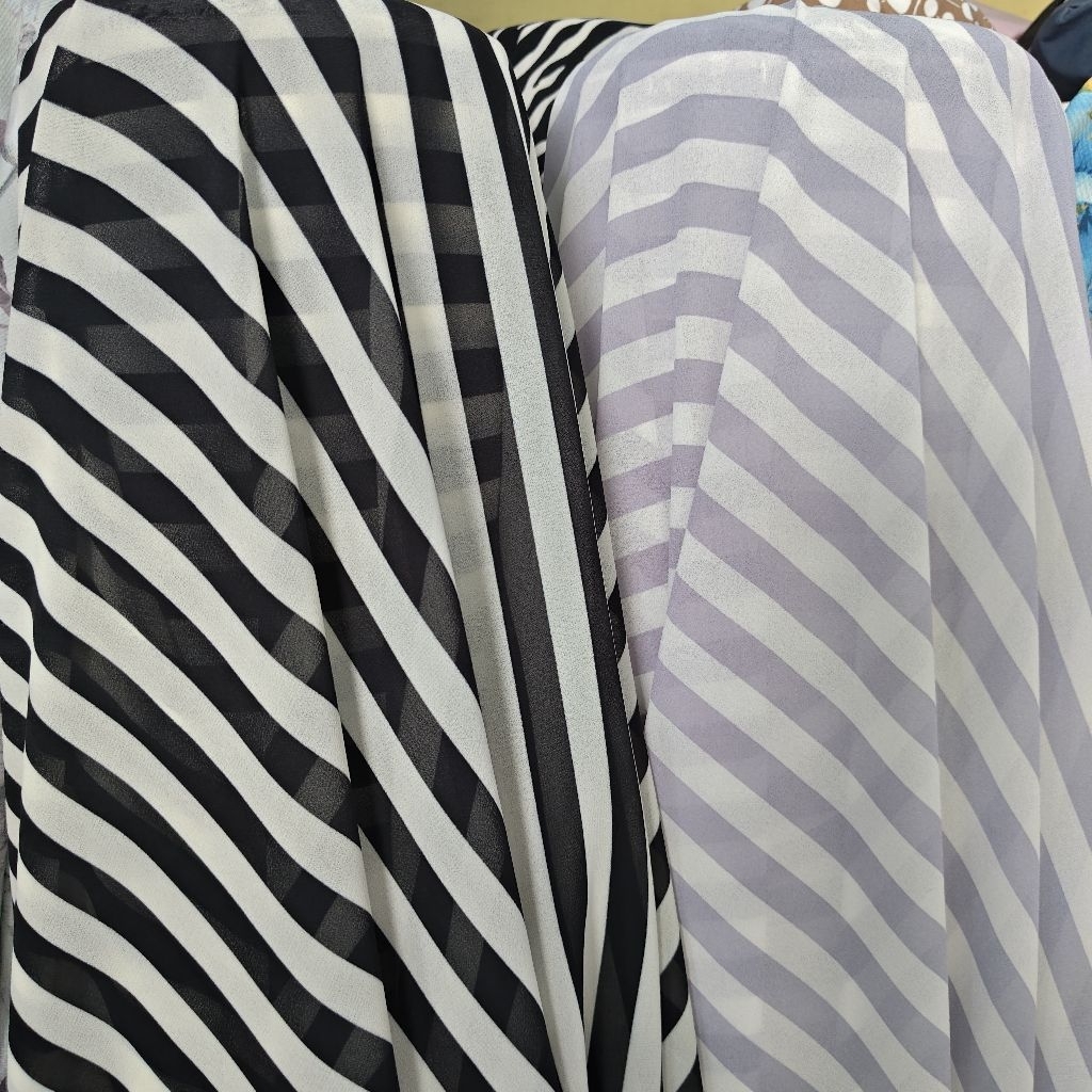 KAIN SIFON CERUTY PREMIUM MOTIF SALUR HITAM PUTIH - KAIN SIFON MOTIF GARIS HITAM PUTIH HARGA/0,5M