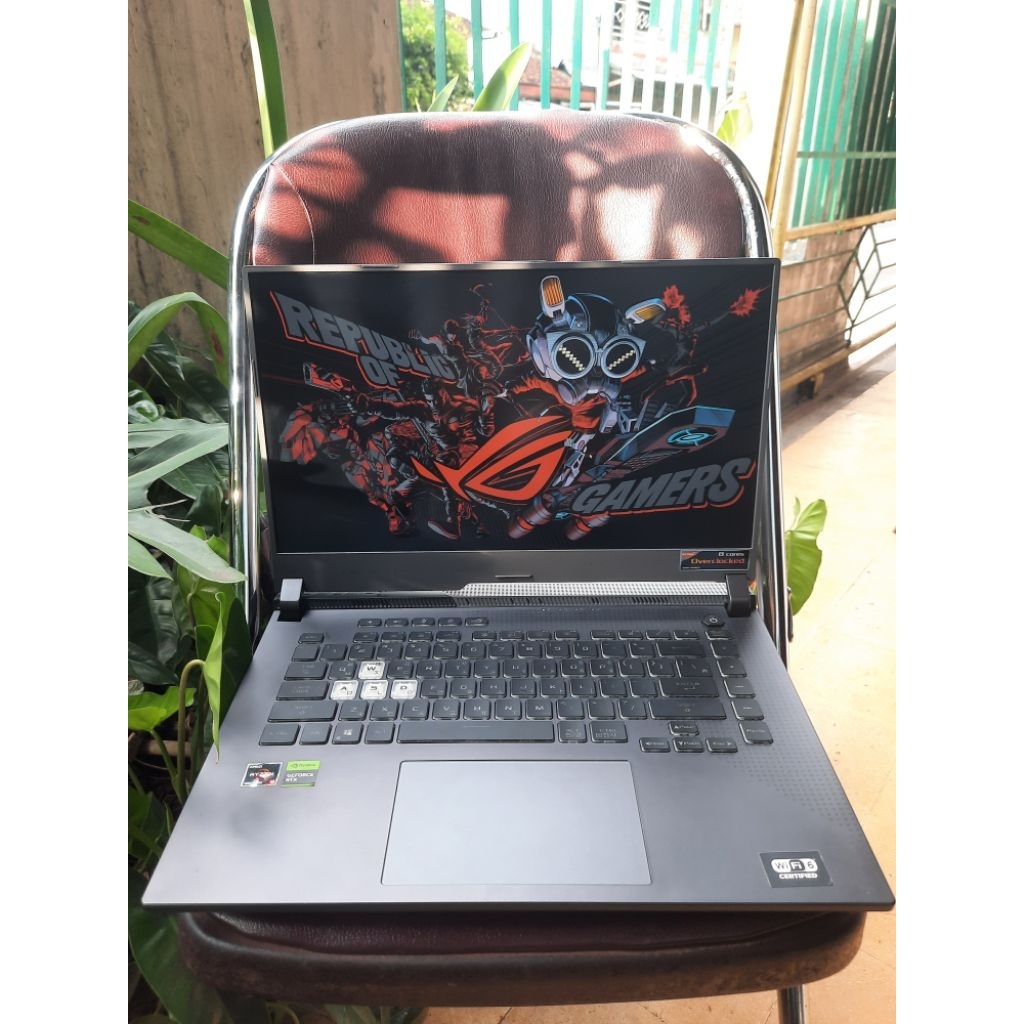 Laptop Asus ROG Strix G15 Ryzen 9 5900HX RTX 3060 Ram 16gb ssd 512gb