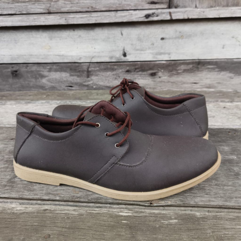 ROCK VALLEY SEPATU CASUAL PRIA ONLY SIZE 42 ORIGINAL