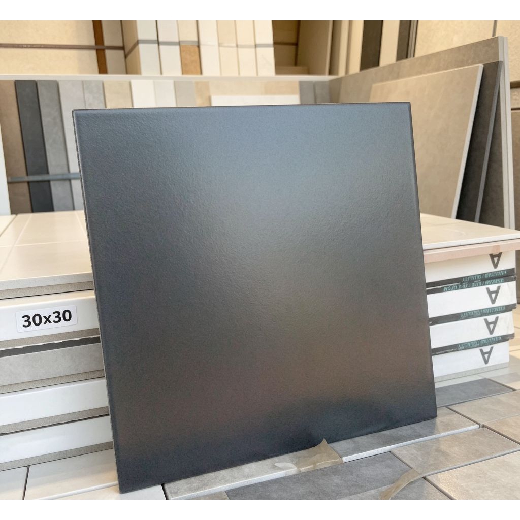Keramik Lantai Hitam Satin 30x30 Signature Hitam polos