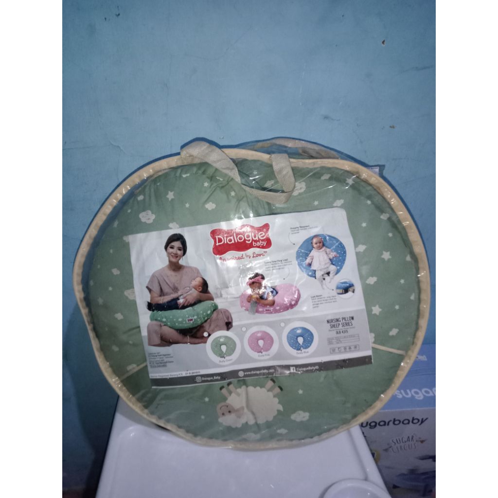 Merek: DIALOGUE BABYDialogue Baby Bantal Ibu Menyusui Sheep Series - DLB4315, Warna : Dusty Green, B