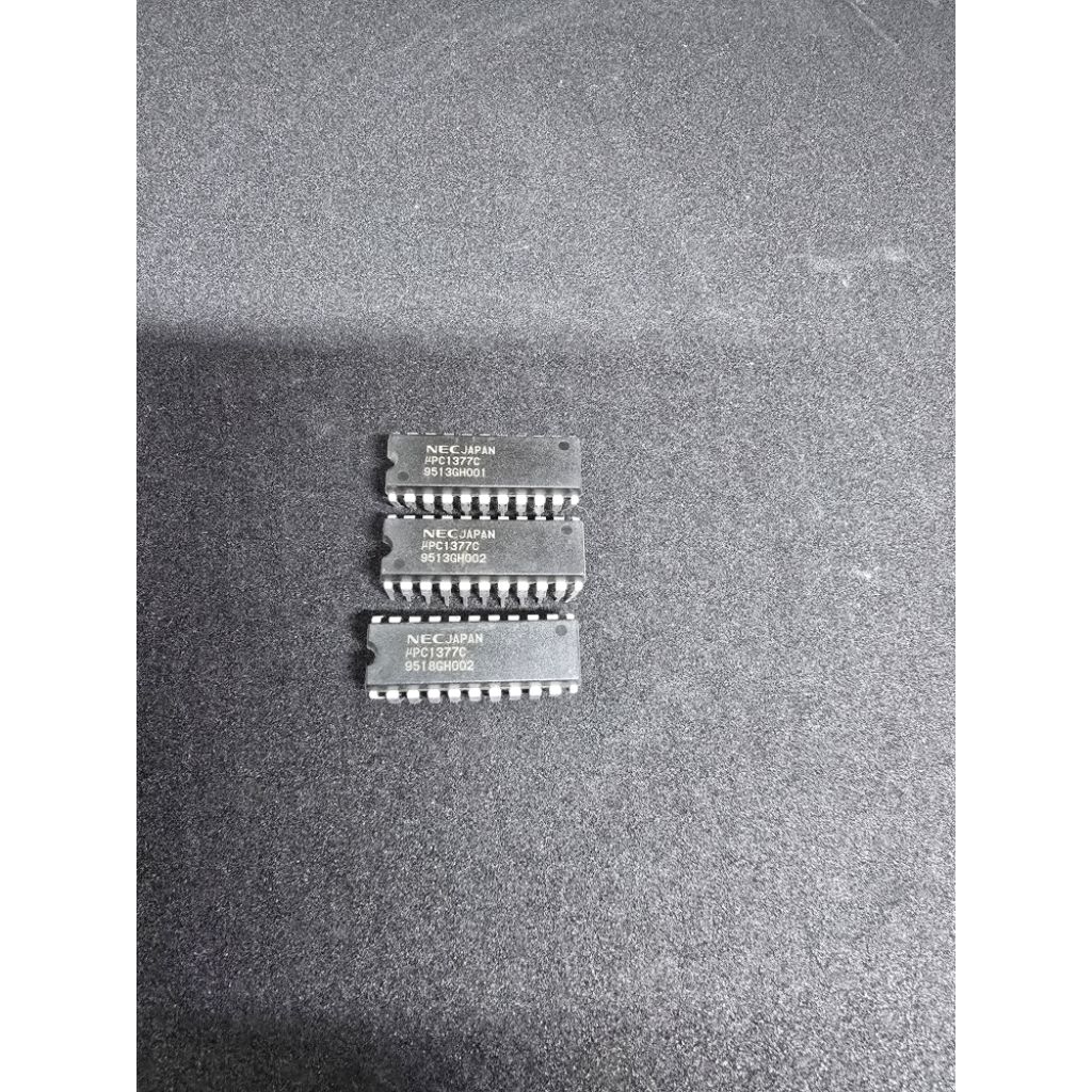 IC UPC 1377C