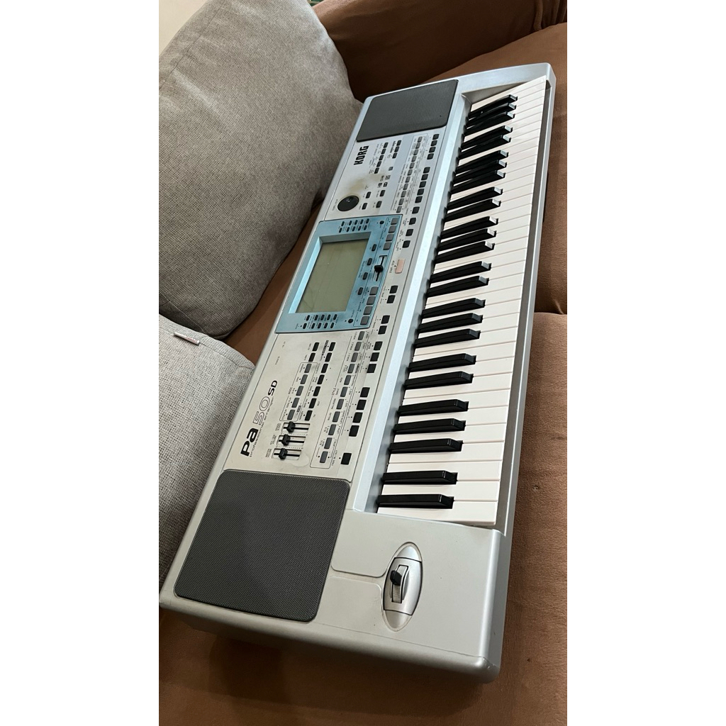 Korg Pa 50 SD bekas