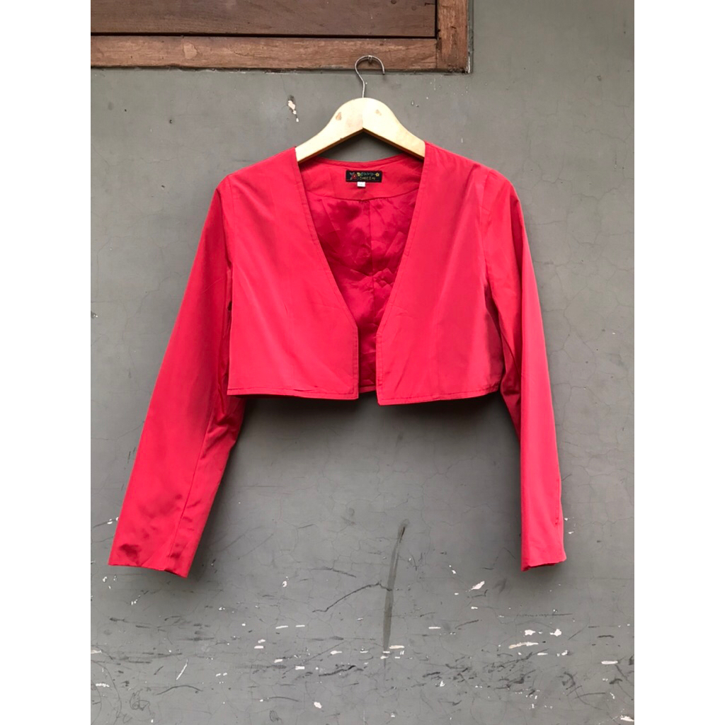 preloved blazer crop-pl blazer crop-crop blazer-blazer merah-pl blazer parasut-preloved blazer merah