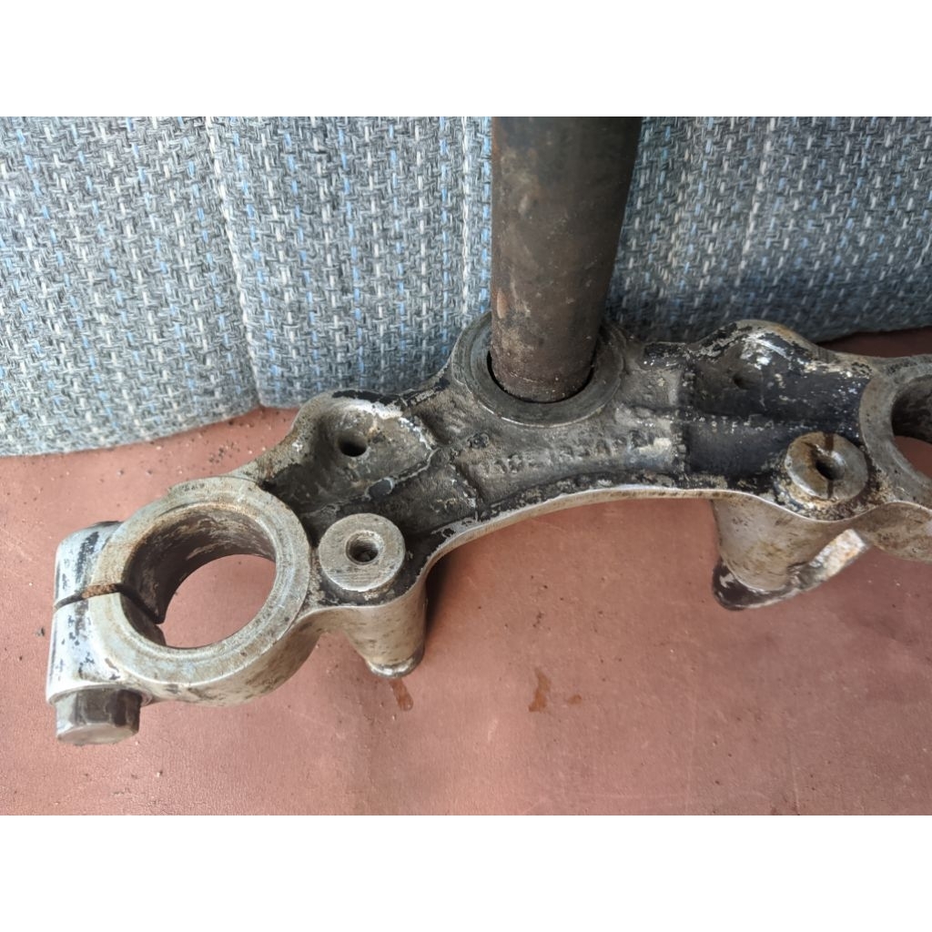 T atas bawah suzuki TRS Original